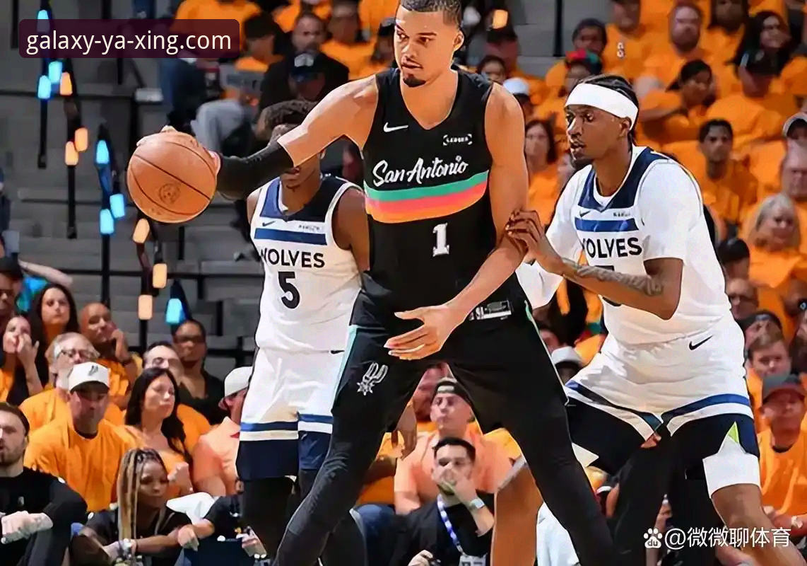 NBA季后赛尼克斯创造历史：yaxing体育深度评测47分半场领先纪录